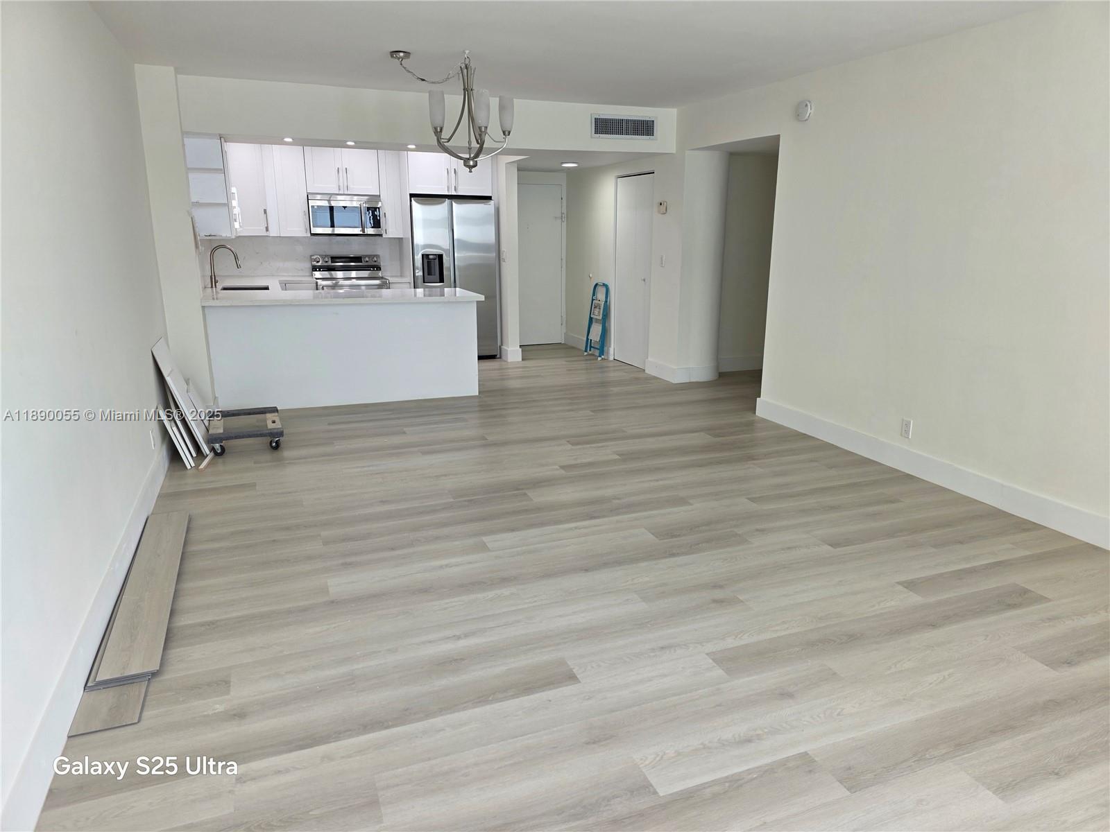 Photo of 3725 Ocean Dr  #617, Hollywood, Florida, 33019 - 