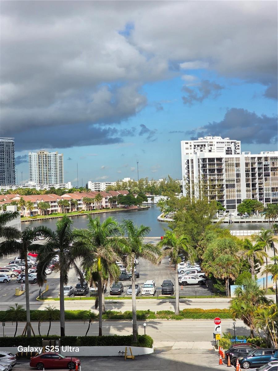 Photo of 3725 Ocean Dr  #617, Hollywood, Florida, 33019 - 