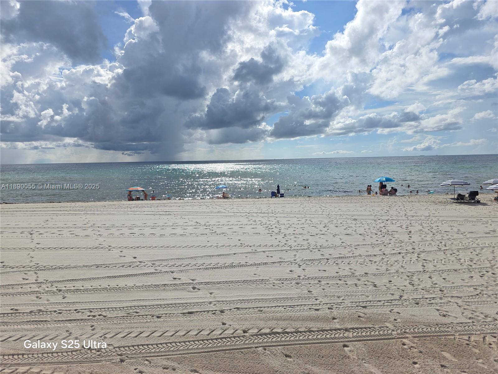 Photo of 3725 Ocean Dr #617, Hollywood, Florida, 33019 -