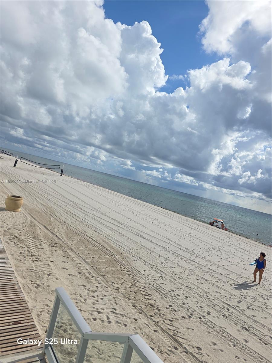 Photo of 3725 Ocean Dr #617, Hollywood, Florida, 33019 -