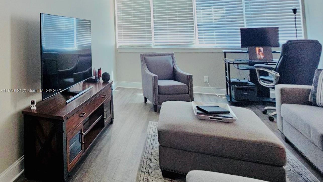 Photo of 1410 Ocean Dr  #308, Hollywood, Florida, 33019 - 