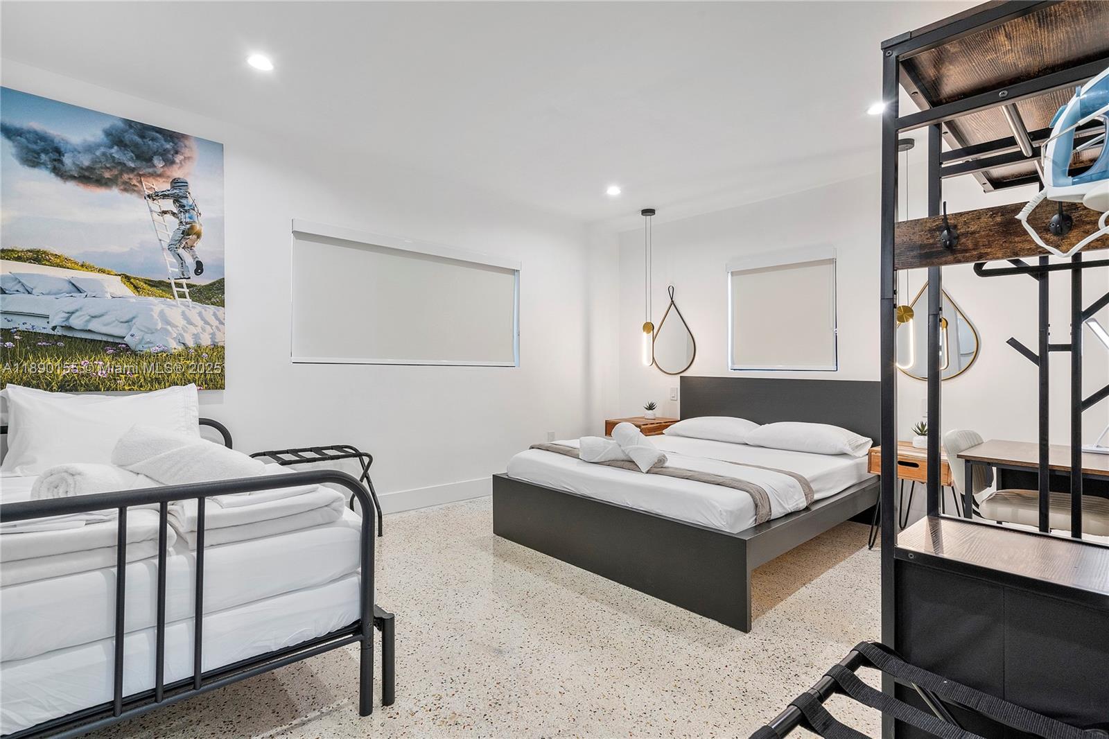 Ver detalles / 1600 sq. ft. $ 2025-10-04 0 foto