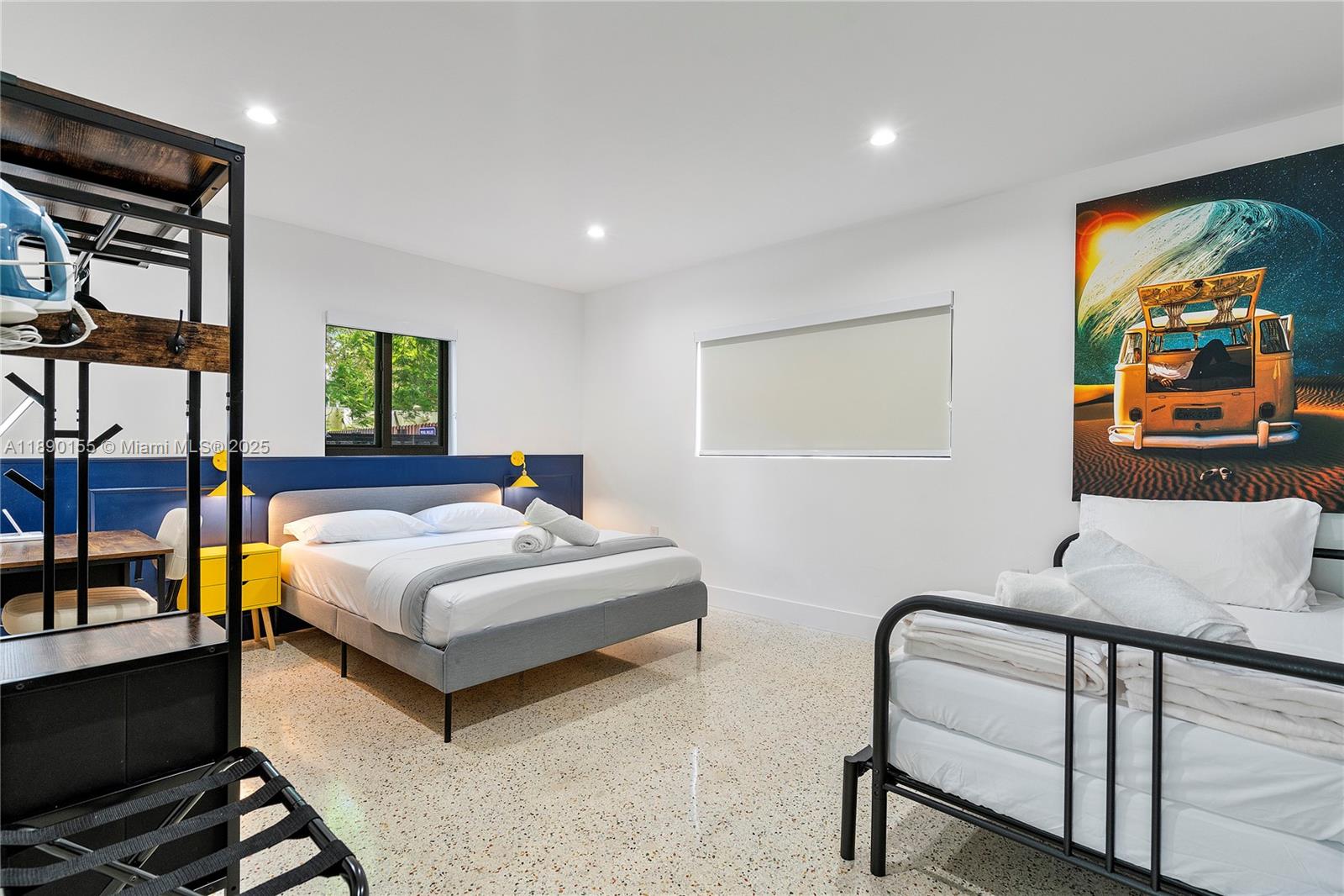 Ver detalles / 1600 sq. ft. $ 2025-10-04 0 foto