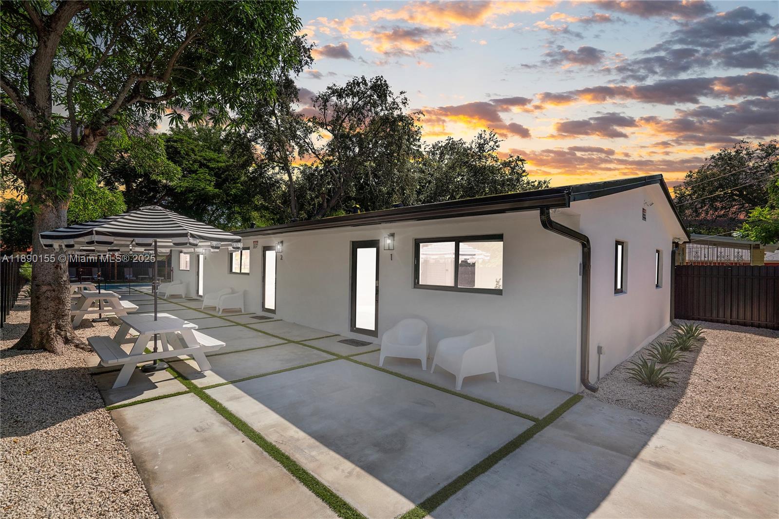 Ver detalles / 1600 sq. ft. $ 2025-10-04 0 foto