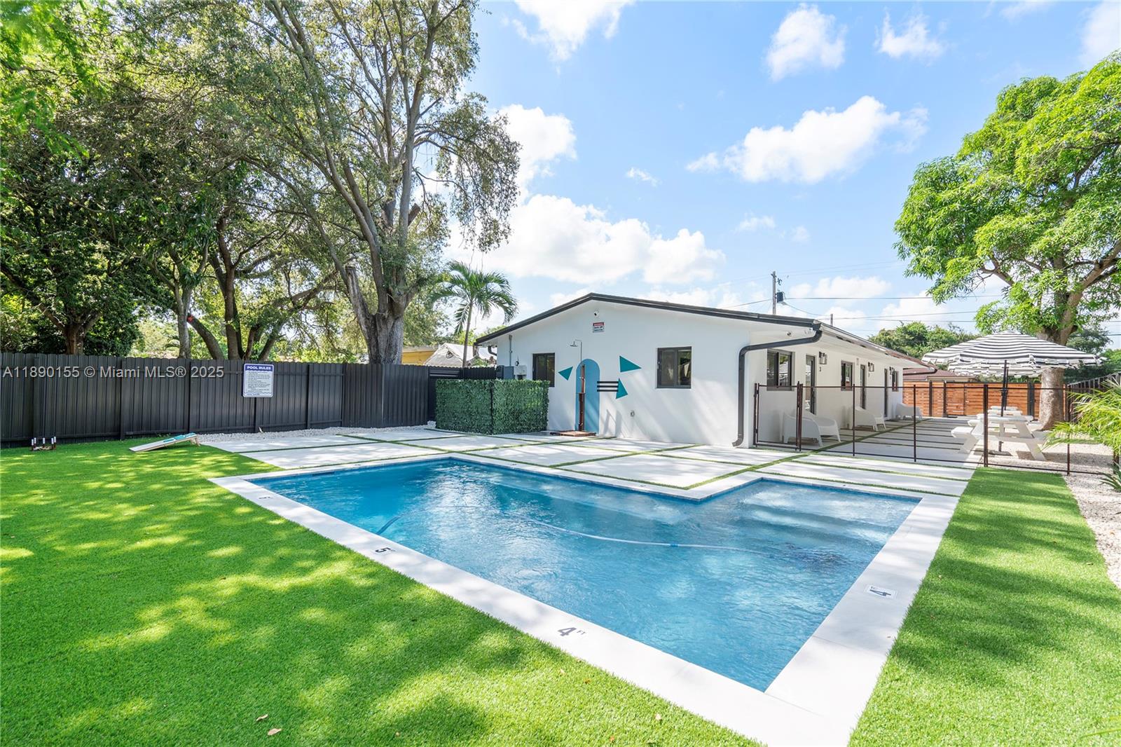 Ver detalles / 1600 sq. ft. $ 2025-10-04 0 foto