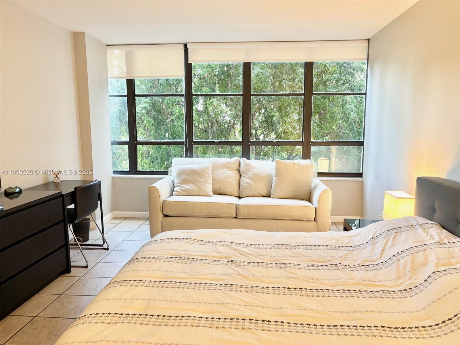 Photo of 500 Three Islands Blvd  #102, Hallandale Beach, Florida, 33009 - 