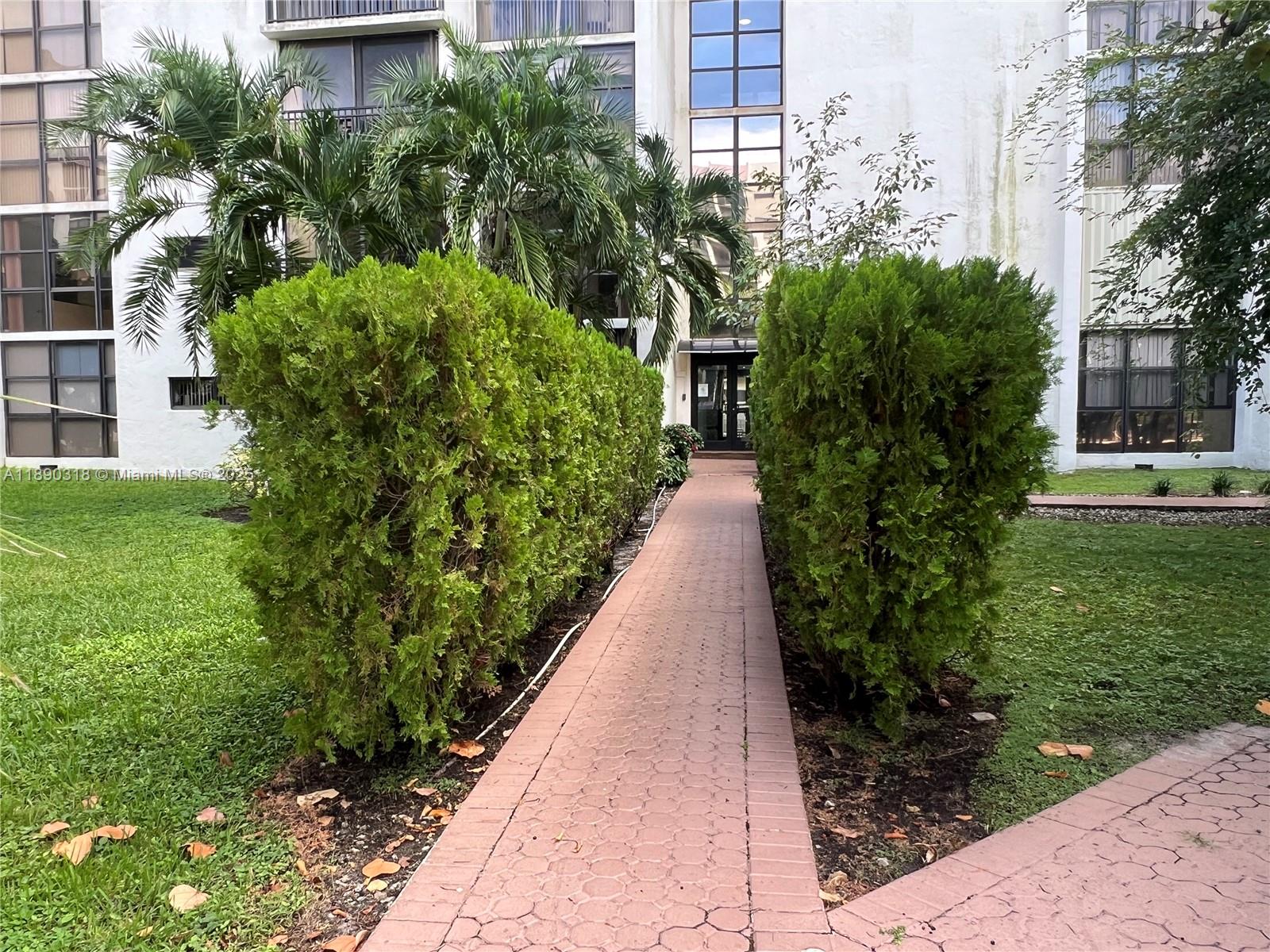Photo of 16919 Bay Rd  #408, Sunny Isles Beach, Florida, 33160 - 