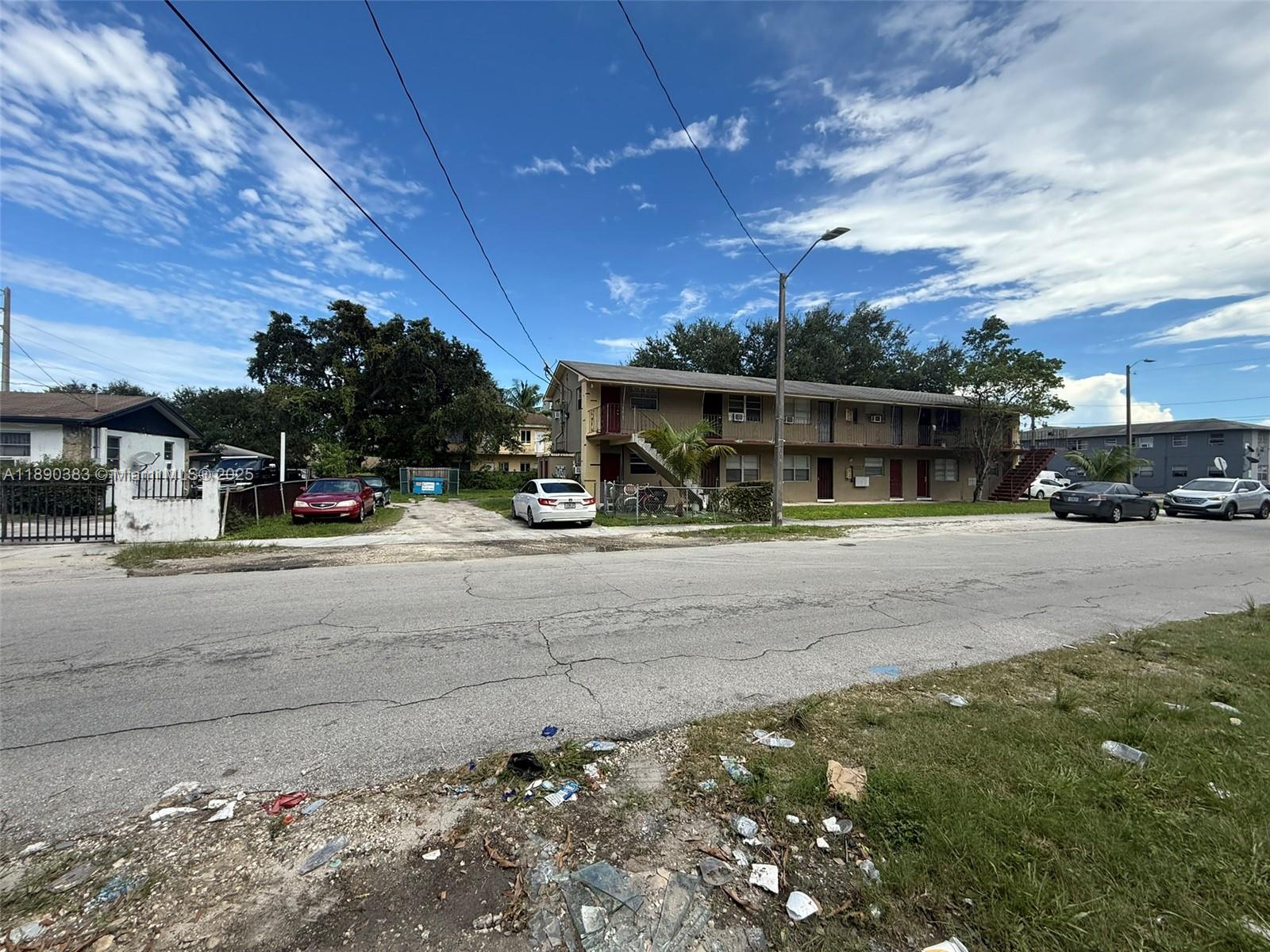   /   sq. ft. $ 2025-10-04 0 Photo