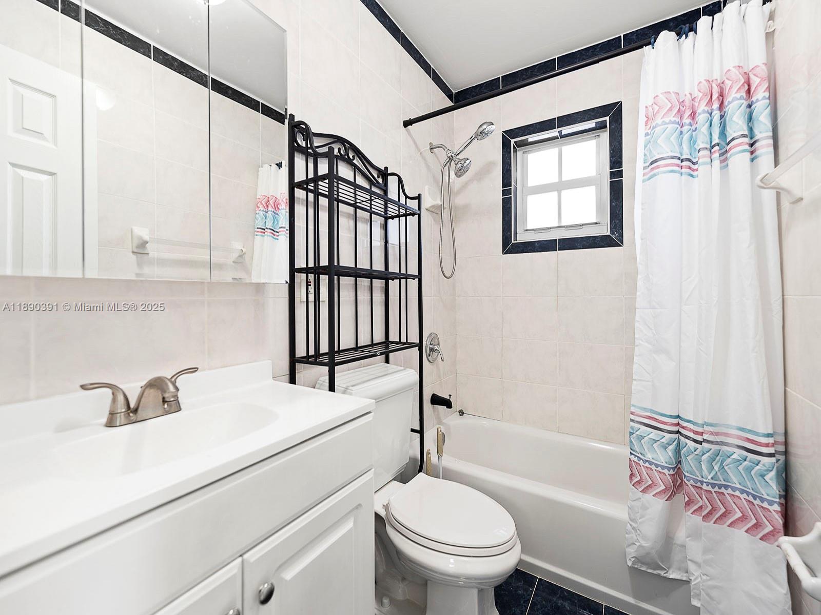 Ver detalles / 2780 sq. ft. $ 2025-10-04 0 foto