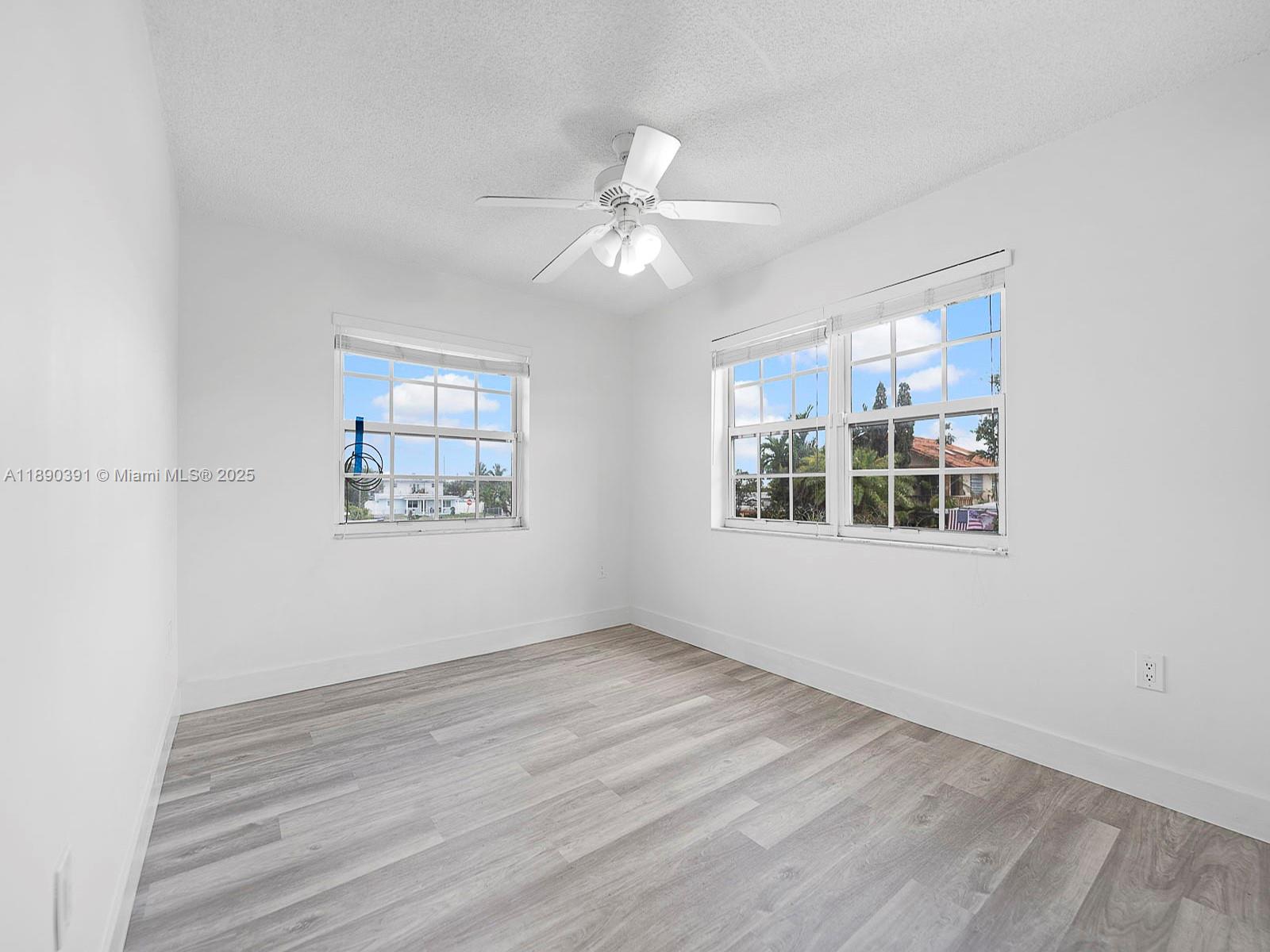 Ver detalles / 2780 sq. ft. $ 2025-10-04 0 foto