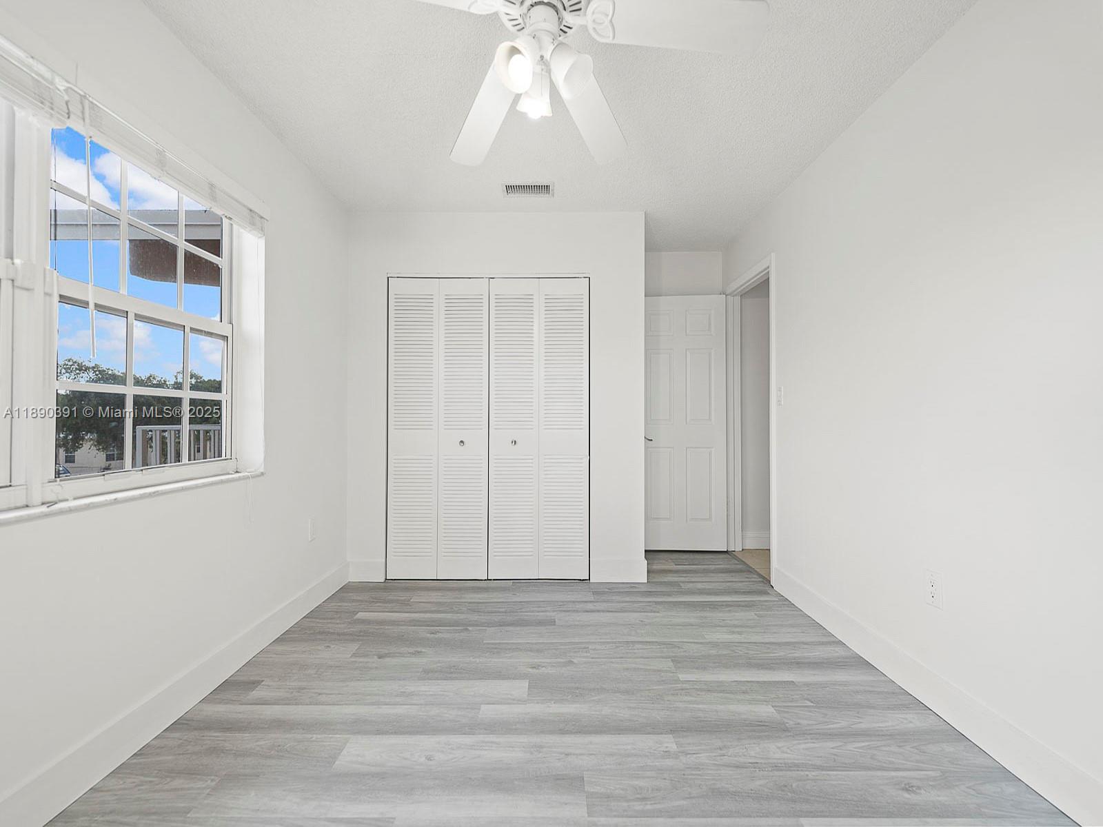 Ver detalles / 2780 sq. ft. $ 2025-10-04 0 foto