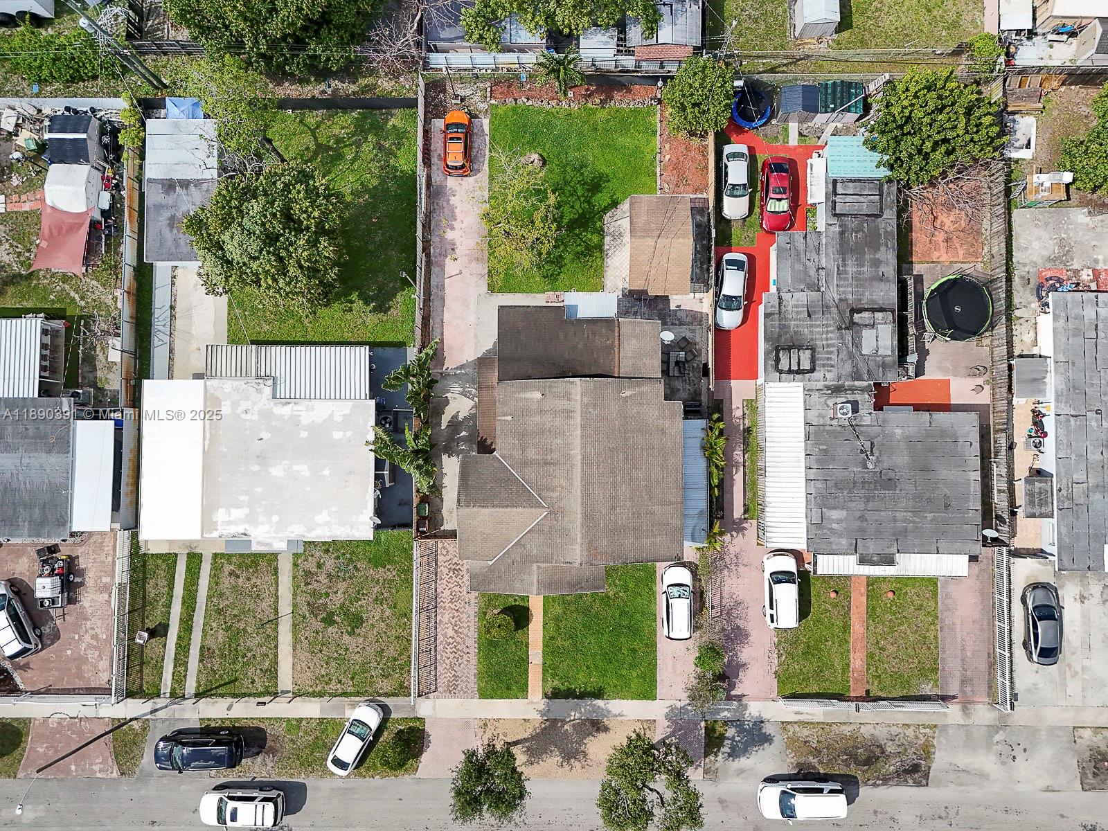 Ver detalles / 2780 sq. ft. $ 2025-10-04 0 foto