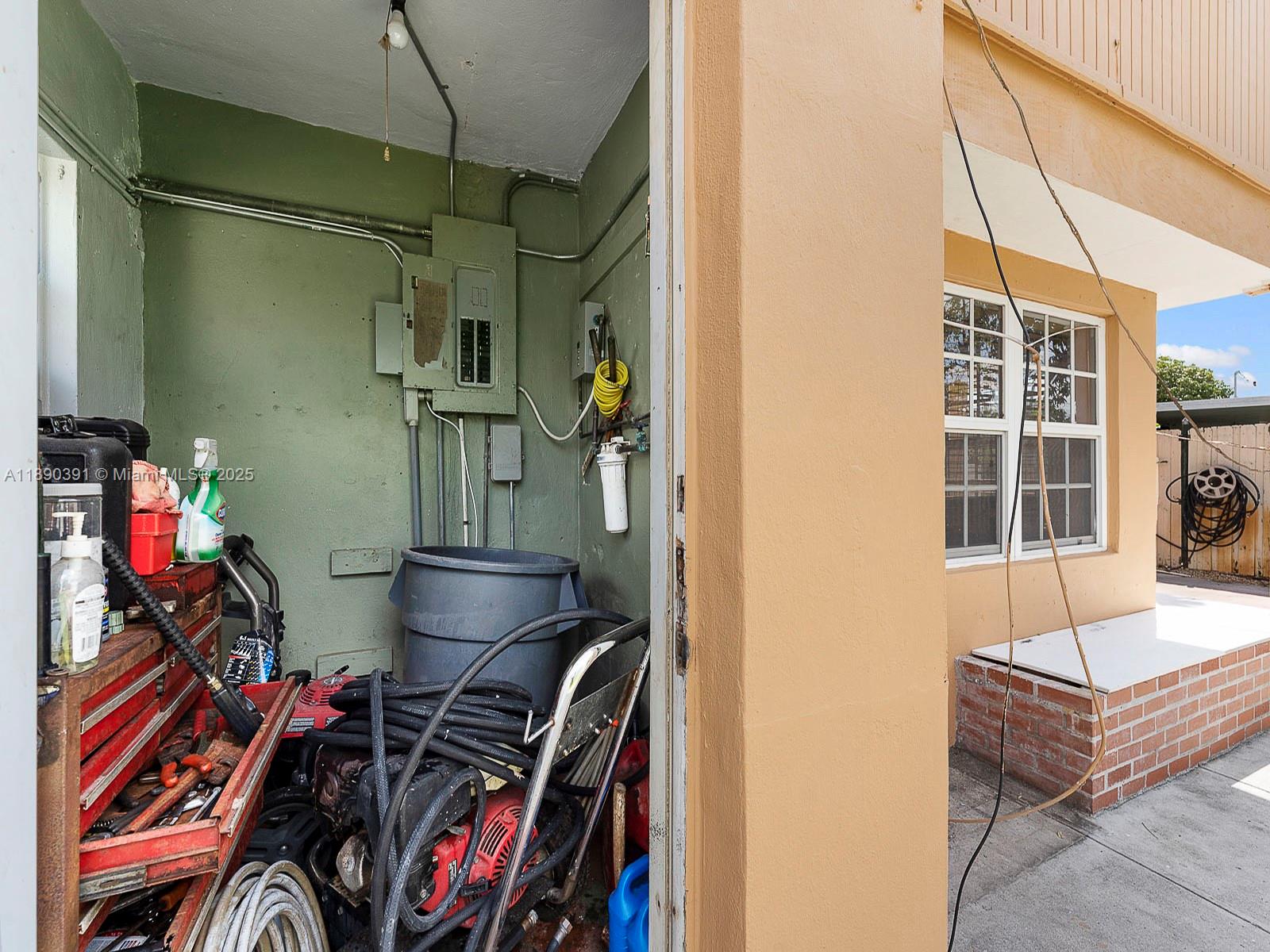 Ver detalles / 2780 sq. ft. $ 2025-10-04 0 foto