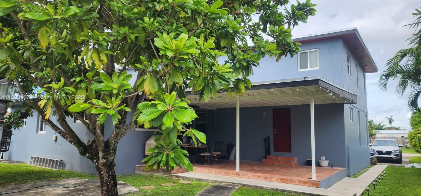 Ver detalles / 3085 sq. ft. $ 2025-10-04 0 foto