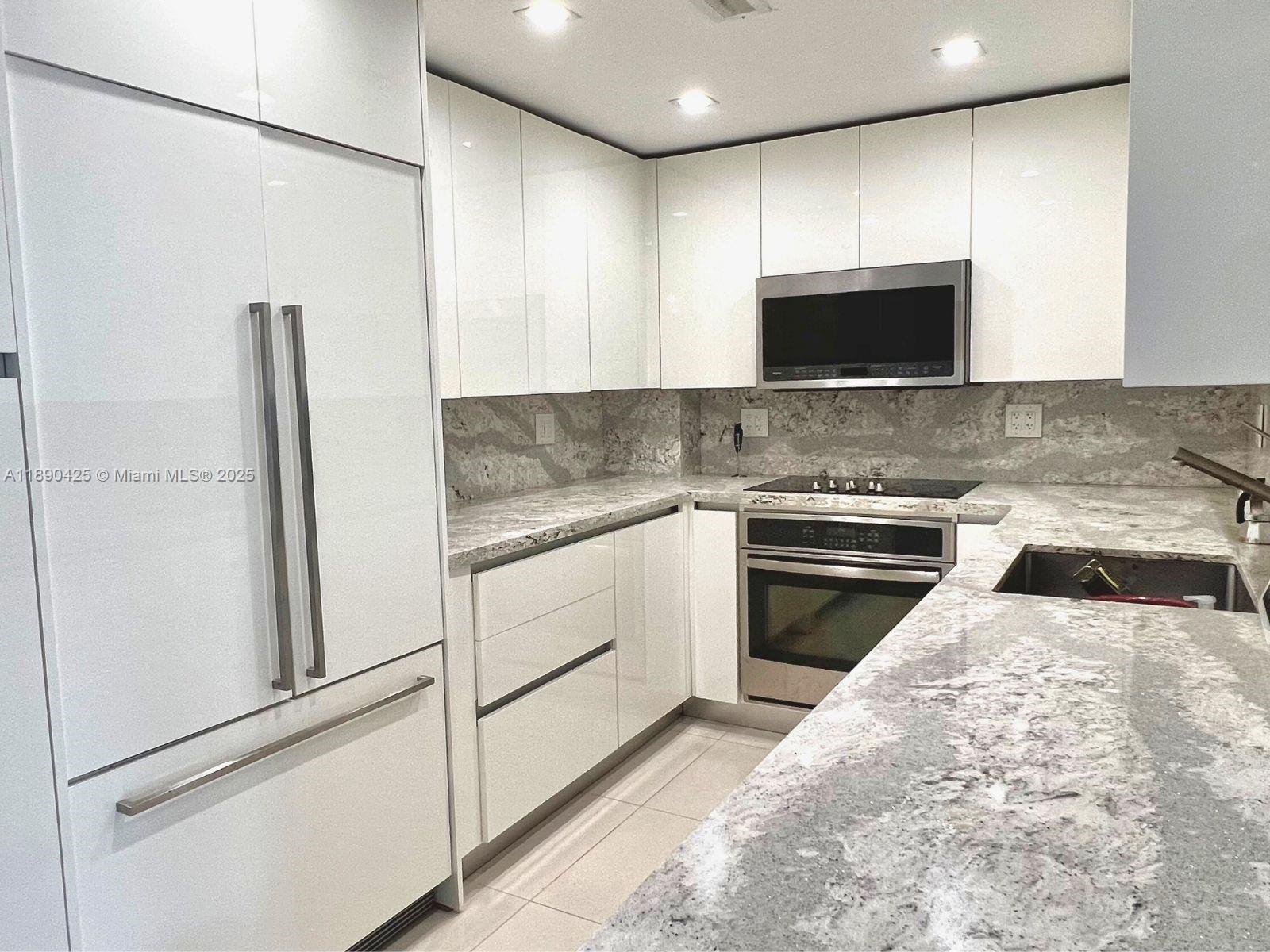 6C 1 / 1 798 sq. ft. $ 2025-10-05 0 Photo