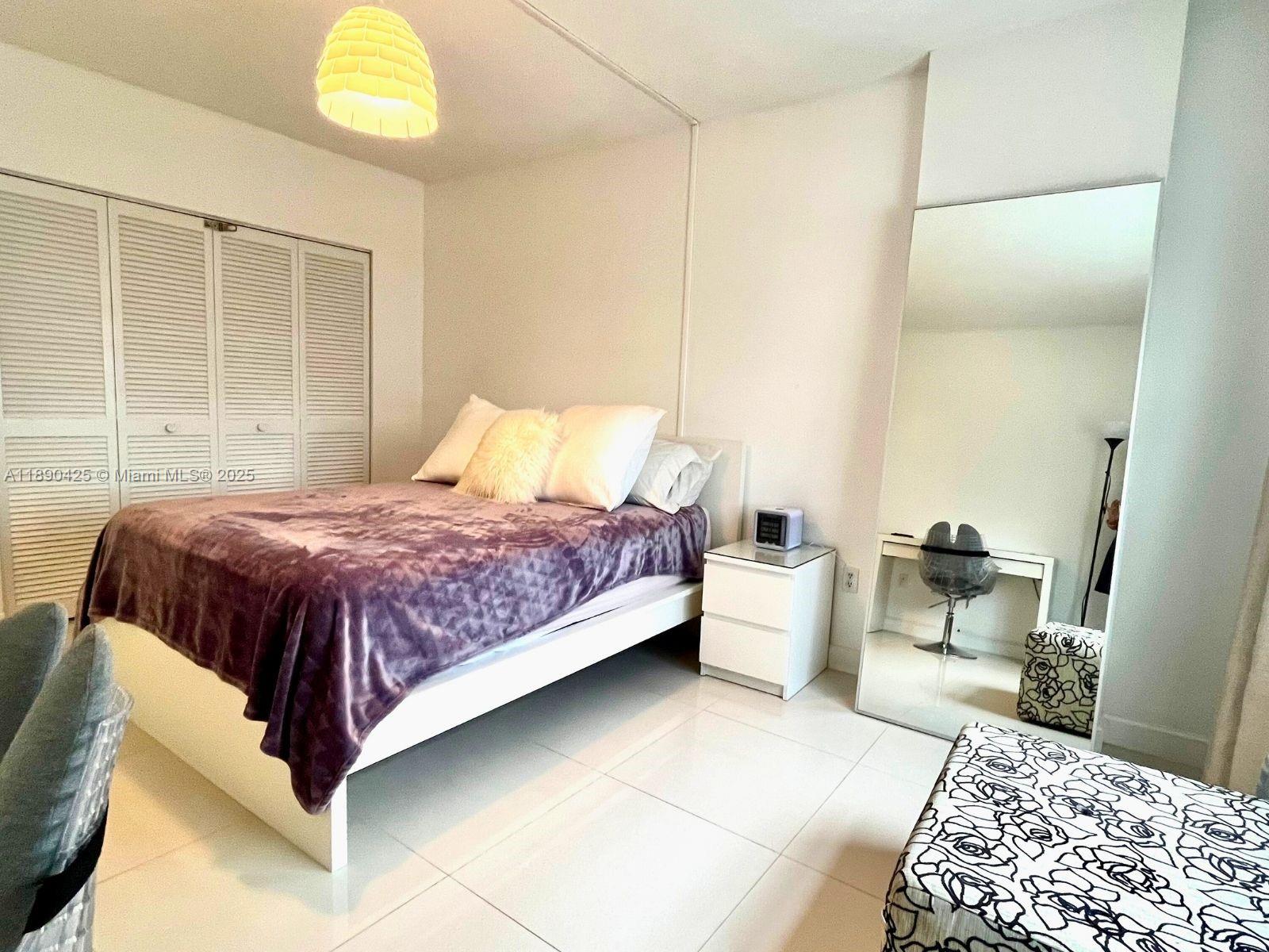 6C 1 / 1 798 sq. ft. $ 2025-10-05 0 Photo