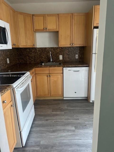 Photo of 3475 Country Club Dr  #204, Aventura, Florida, 33180 - 