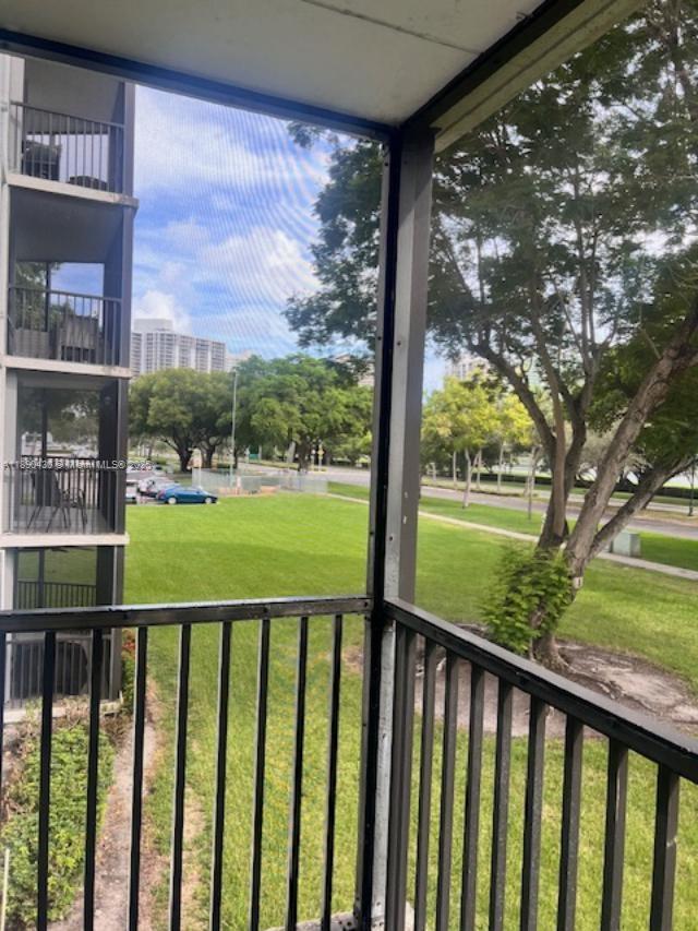 Photo of 3475 Country Club Dr  #204, Aventura, Florida, 33180 - 