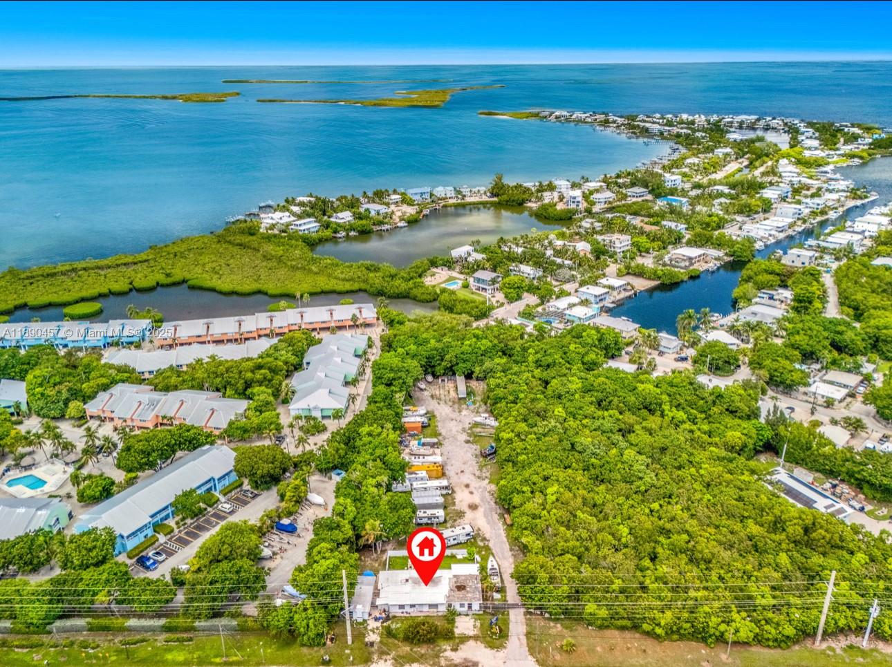 Подробнее / кв.футов $ 2025-11-10 0 Фото