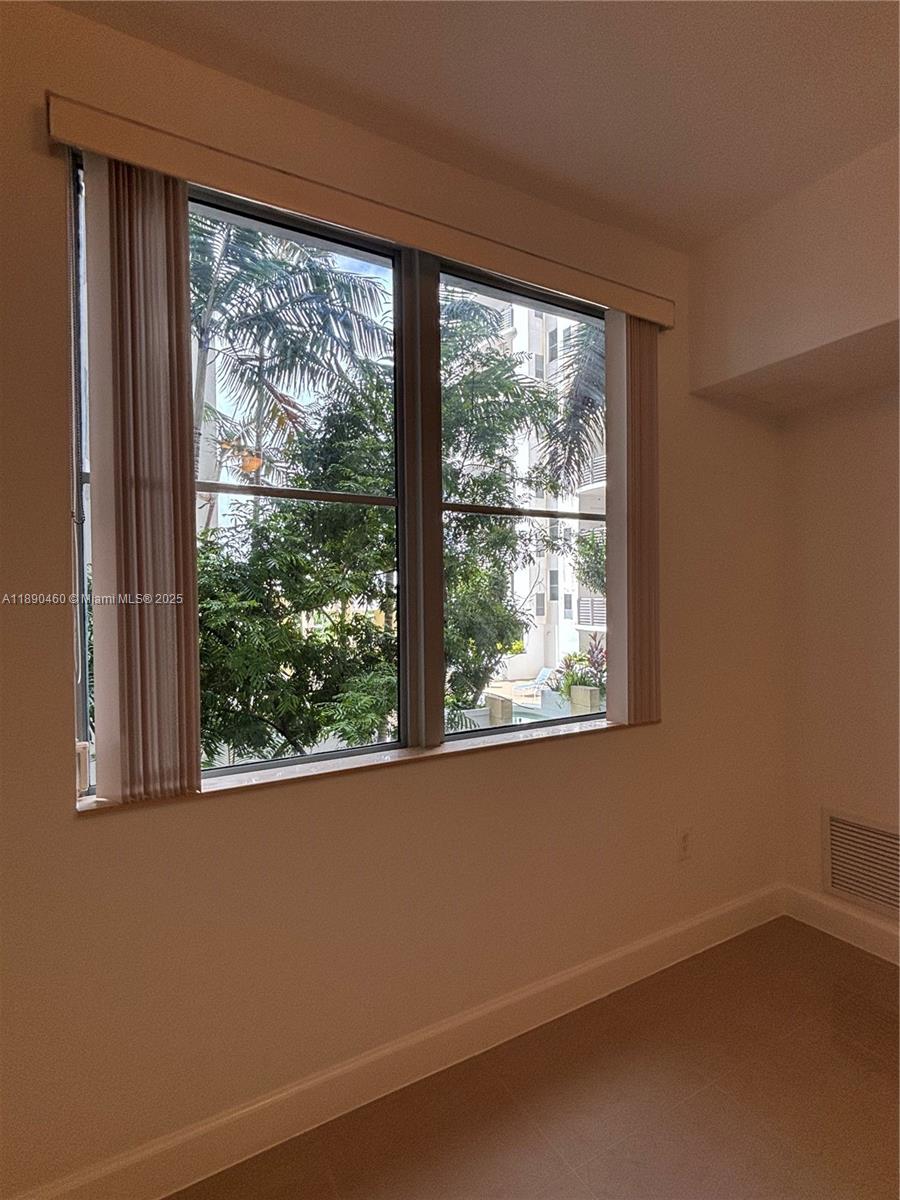 Photo of 1830 Radius Dr #318, Hollywood, Florida, 33020 - Bedroom view