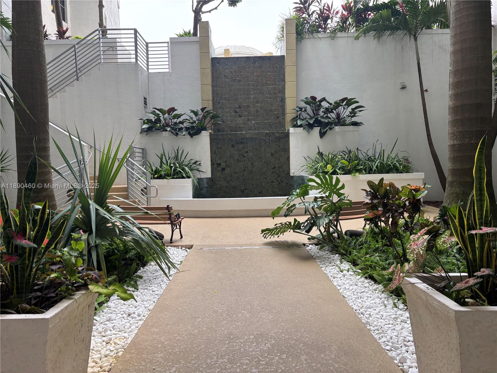 Photo of 1830 Radius Dr #318, Hollywood, Florida, 33020 -