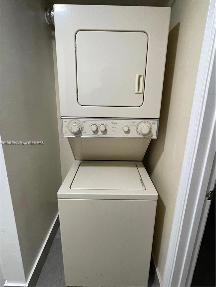   /  659 sq. ft. $ 2025-10-05 0 foto