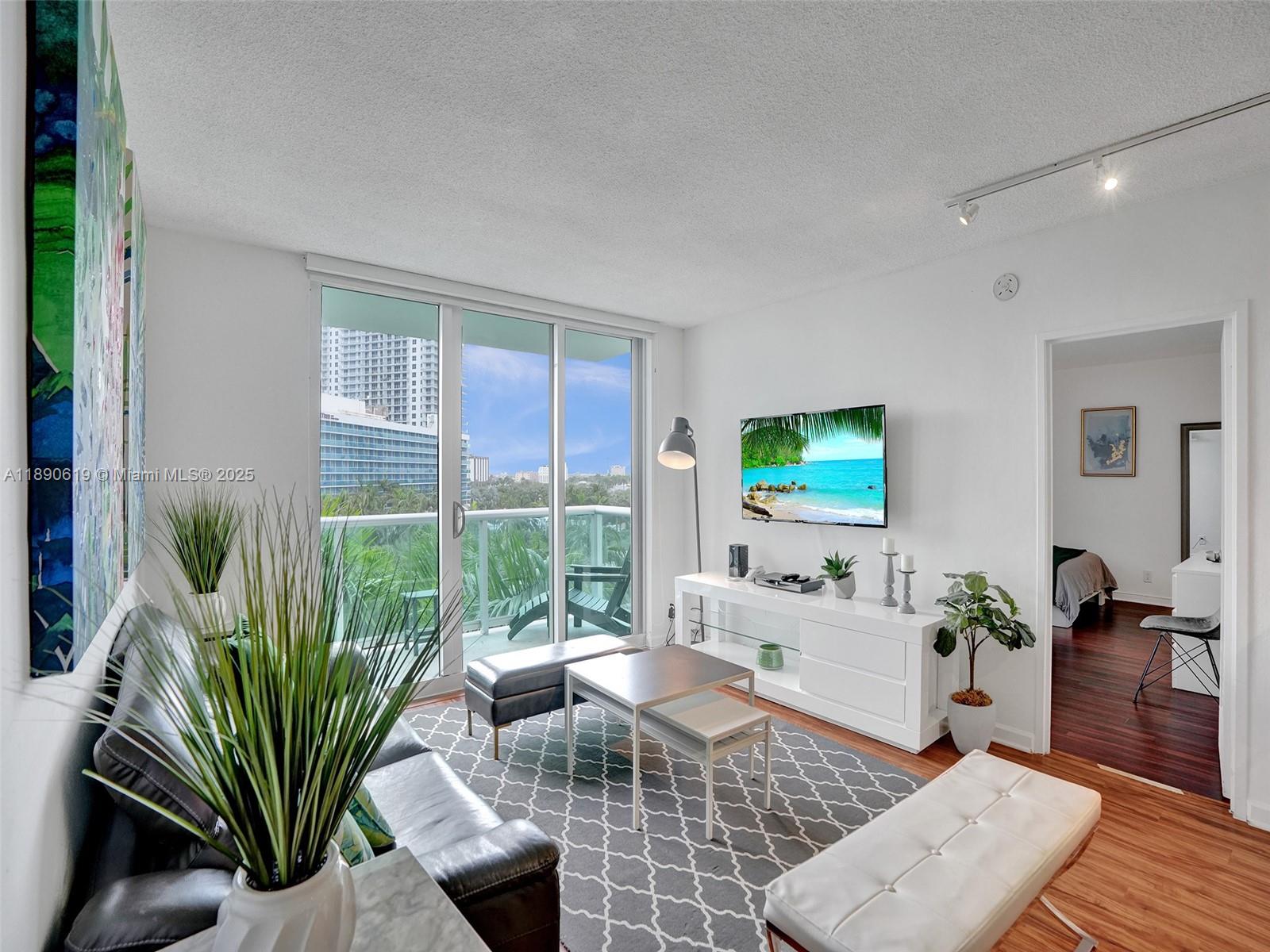 Photo of 3901 Ocean Dr  #6V, Hollywood, Florida, 33019 -