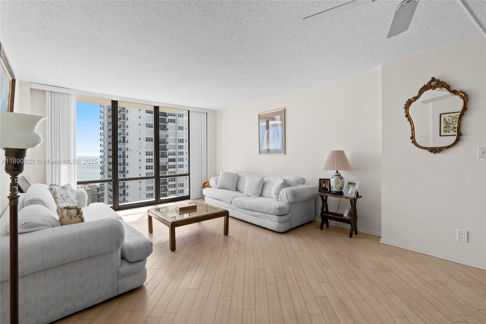 Photo of 1600 Ocean Dr  #15J, Hollywood, Florida, 33019 - 