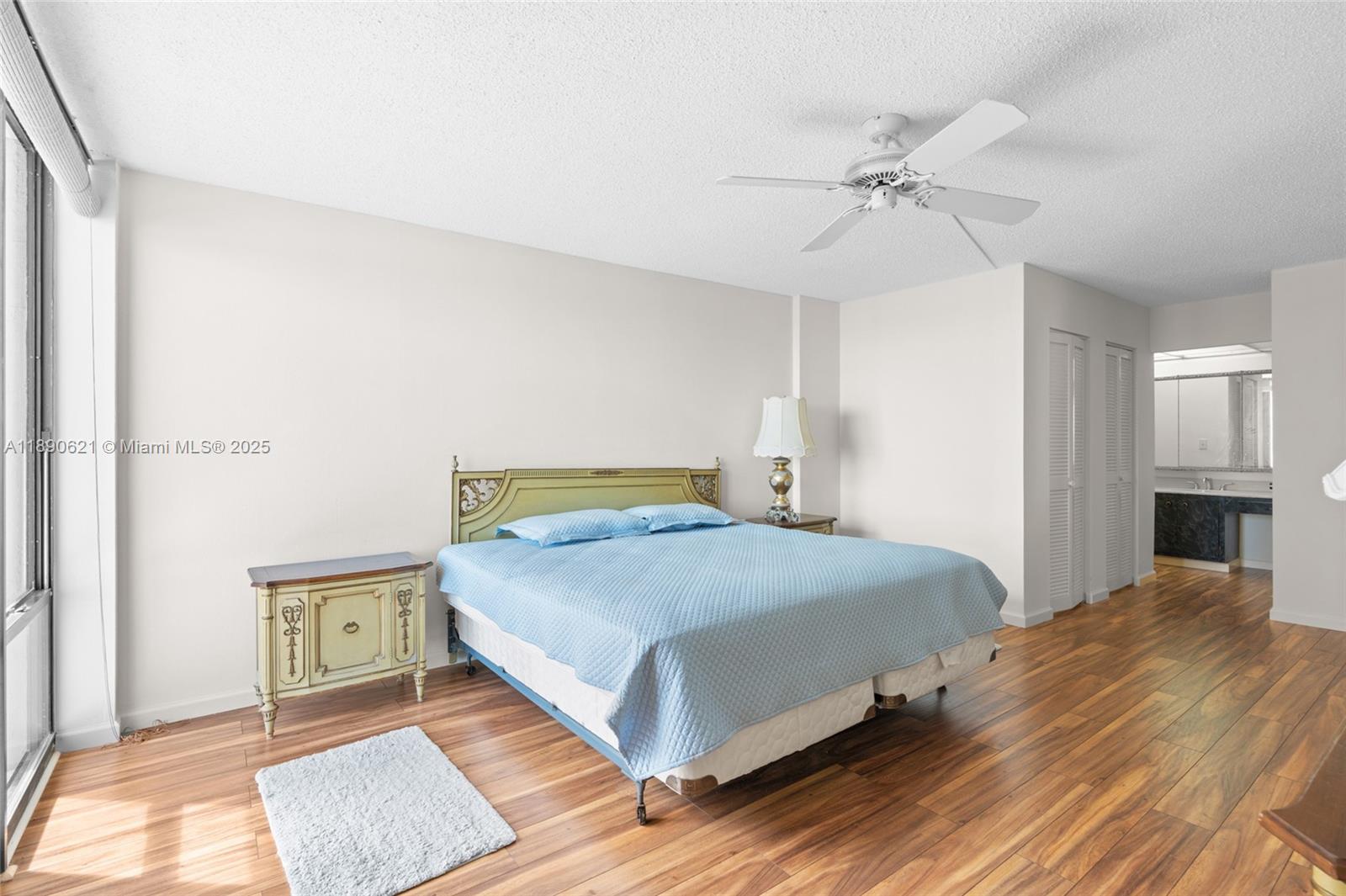Photo of 1600 Ocean Dr  #15J, Hollywood, Florida, 33019 - 