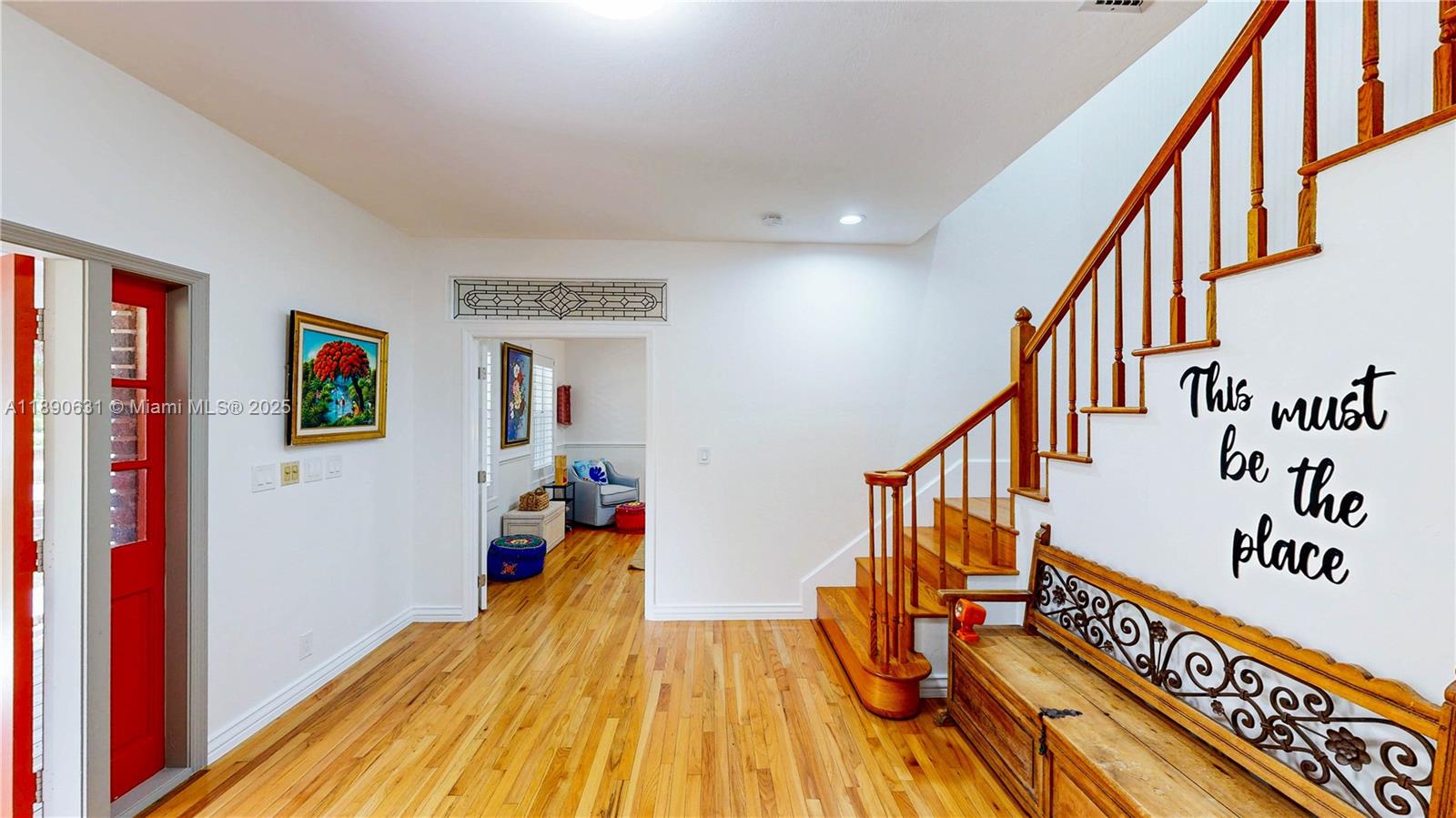 Подробнее / кв.футов $ 2025-10-05 0 Фото