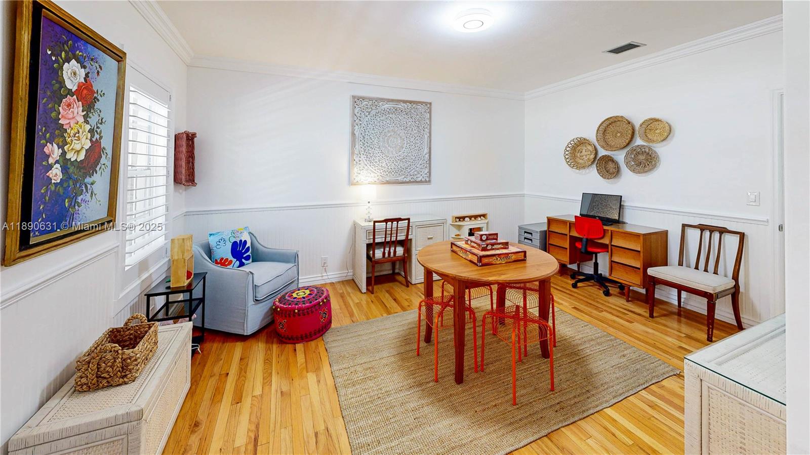 Подробнее / кв.футов $ 2025-10-05 0 Фото