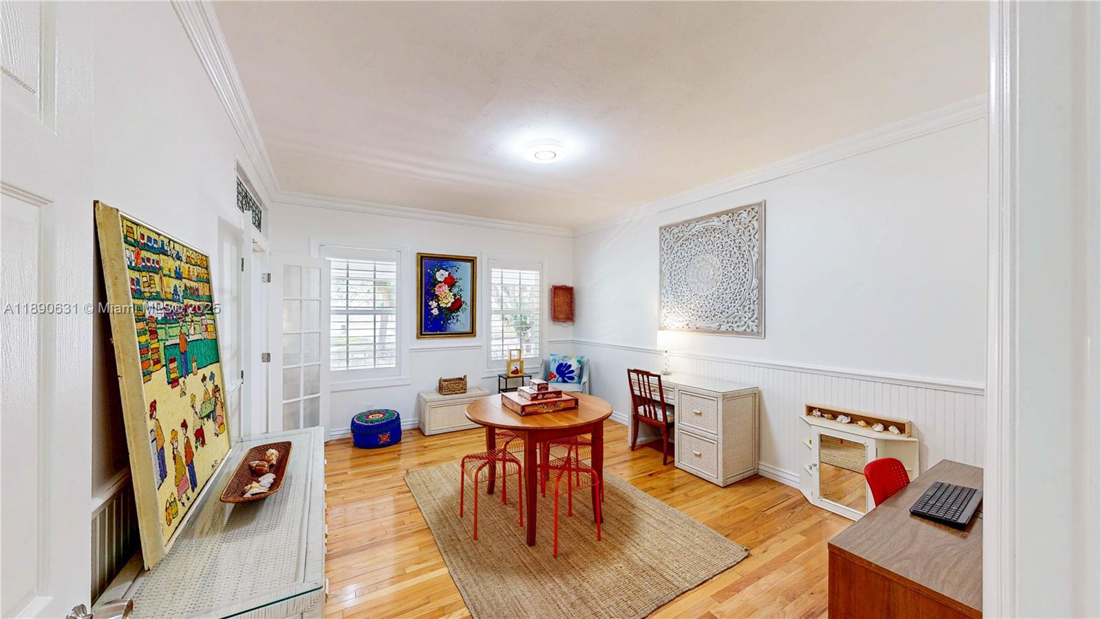 Подробнее / кв.футов $ 2025-10-05 0 Фото