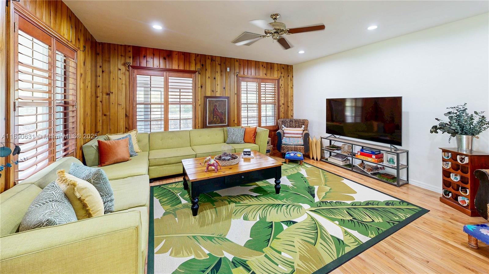 Подробнее / кв.футов $ 2025-10-05 0 Фото