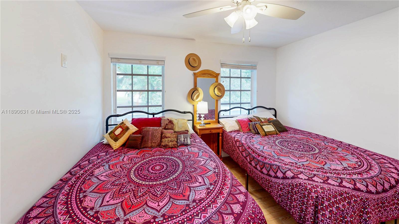 Подробнее / кв.футов $ 2025-10-05 0 Фото