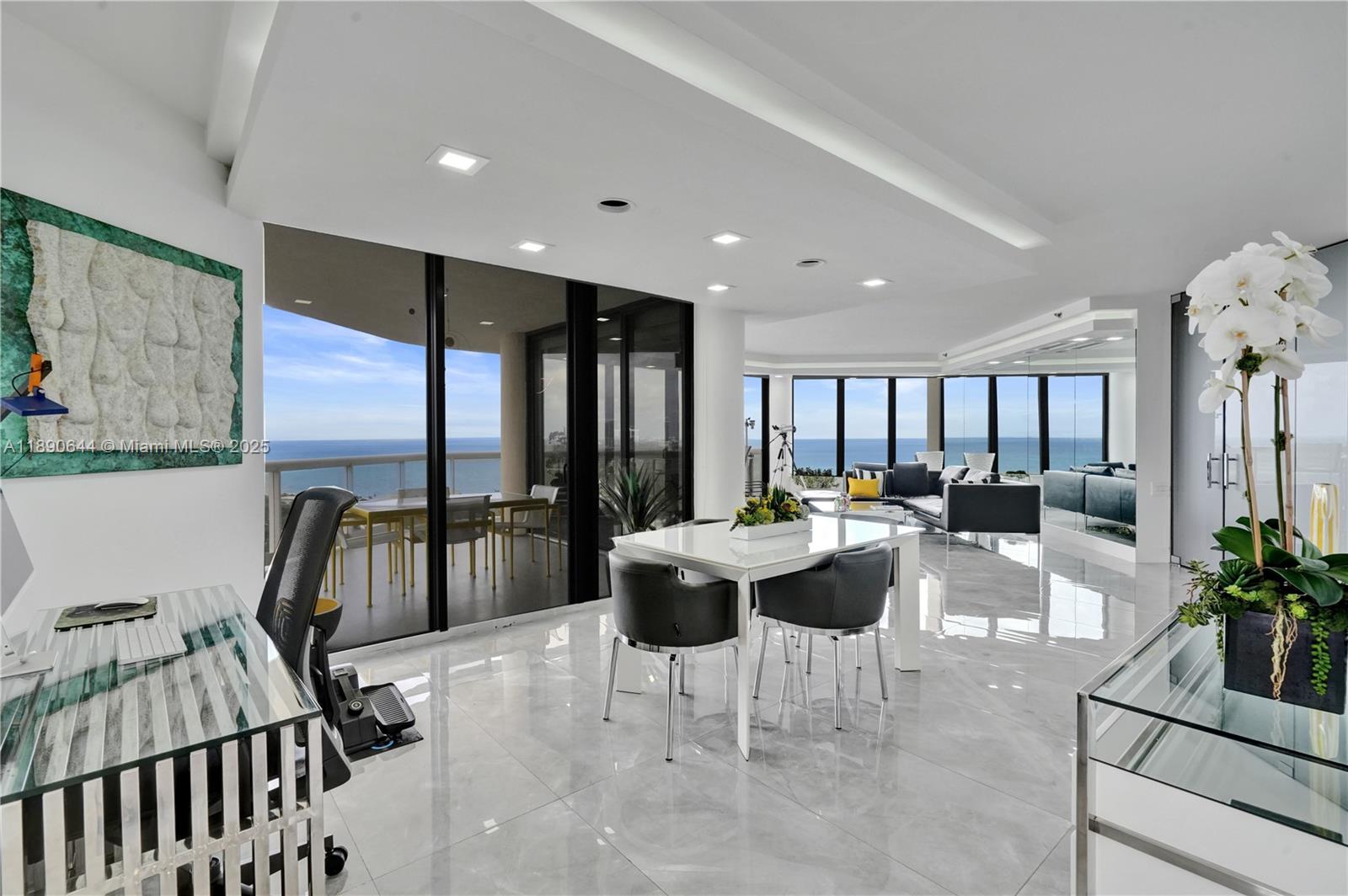 Photo of 20191 Country Club Dr #2606, Aventura, Florida, 33180 -