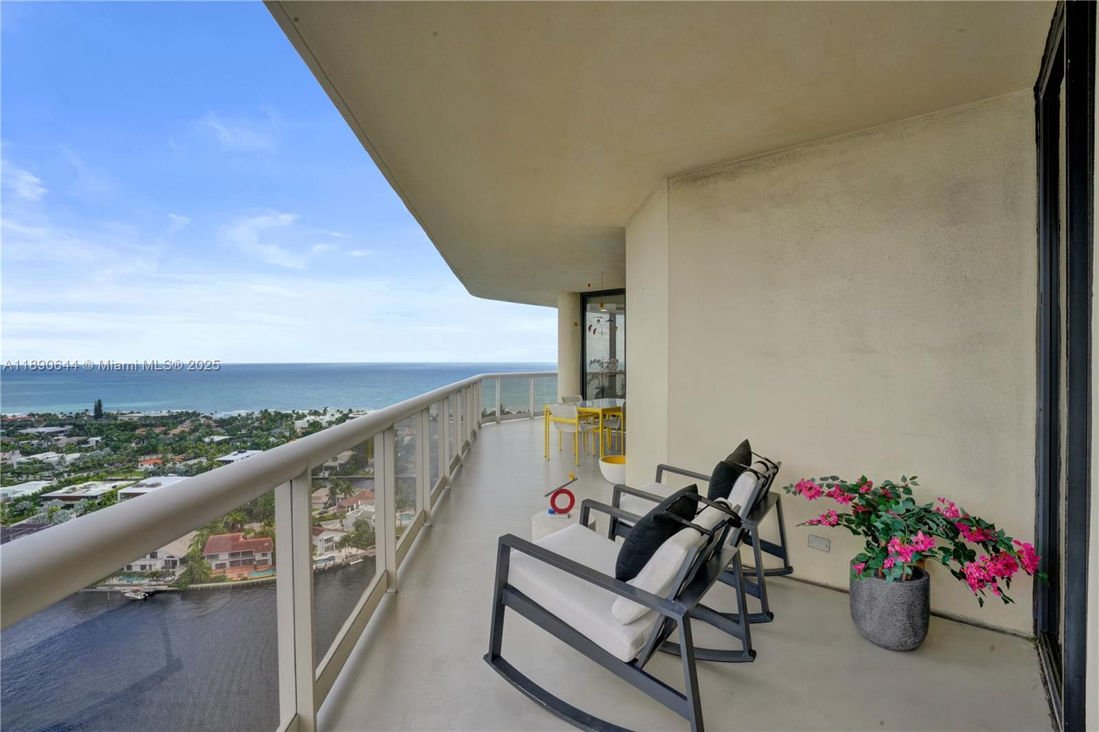 Photo of 20191 Country Club Dr  #2606, Aventura, Florida, 33180 - 