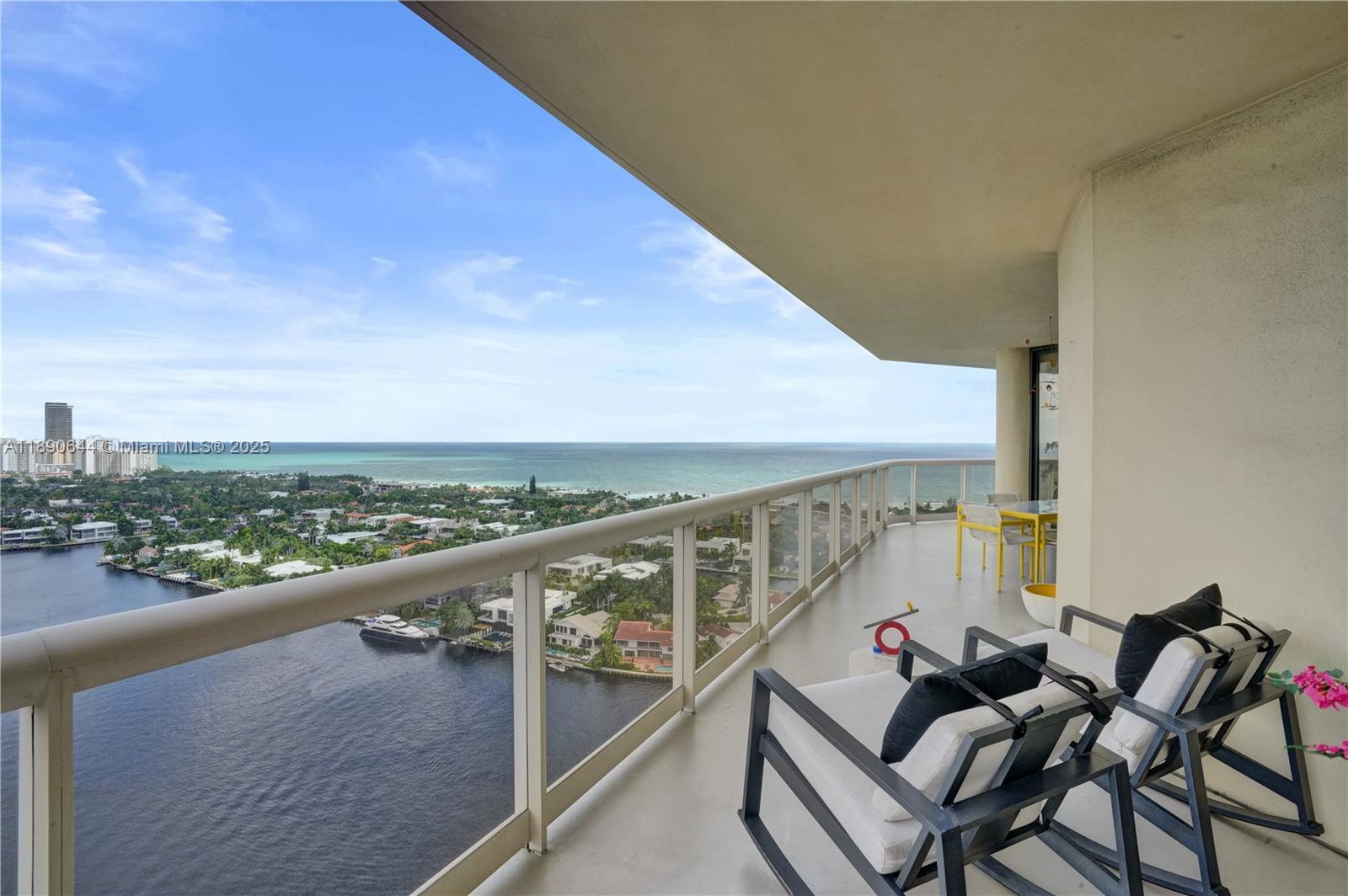 Photo of 20191 Country Club Dr  #2606, Aventura, Florida, 33180 - 