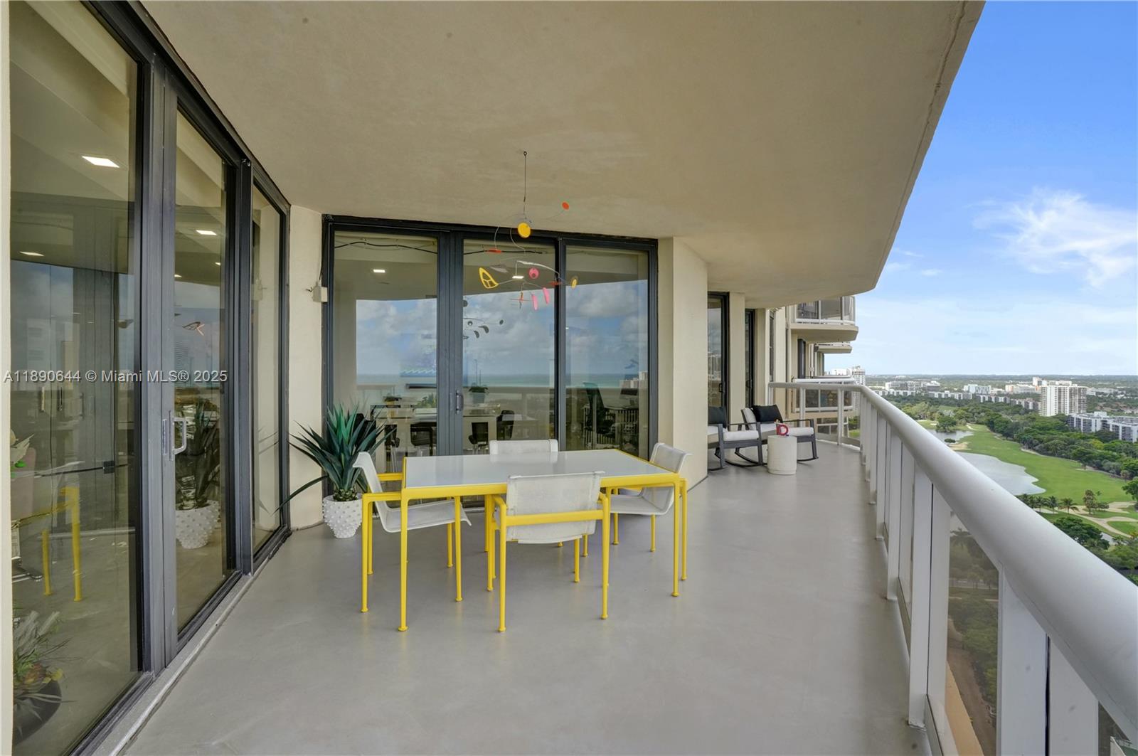 Photo of 20191 Country Club Dr  #2606, Aventura, Florida, 33180 - 