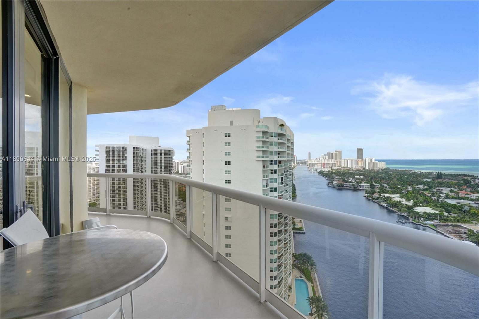 Photo of 20191 Country Club Dr  #2606, Aventura, Florida, 33180 - 