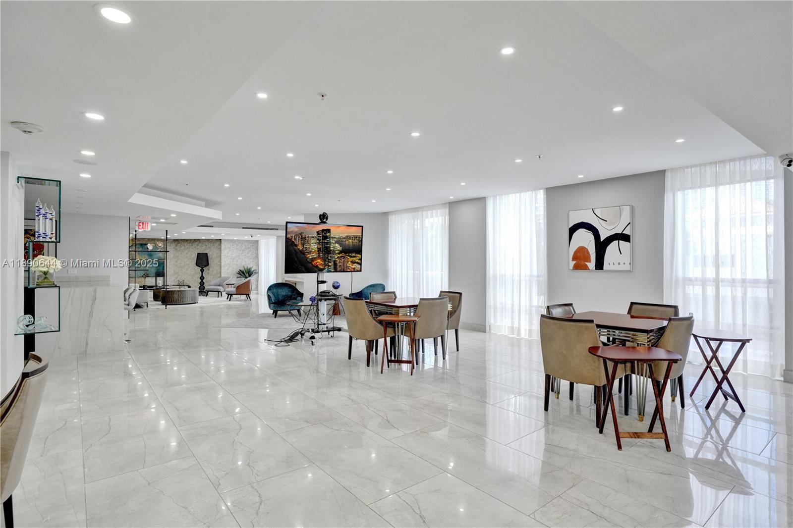 Photo of 20191 Country Club Dr  #2606, Aventura, Florida, 33180 - 