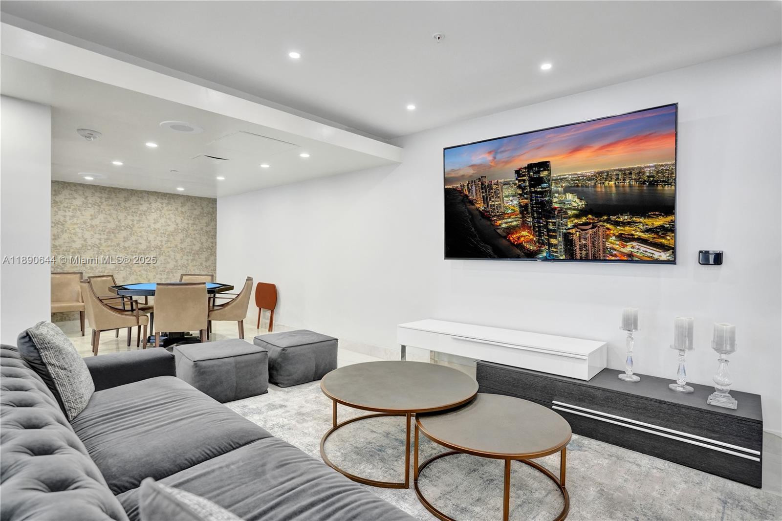 Photo of 20191 Country Club Dr  #2606, Aventura, Florida, 33180 - 
