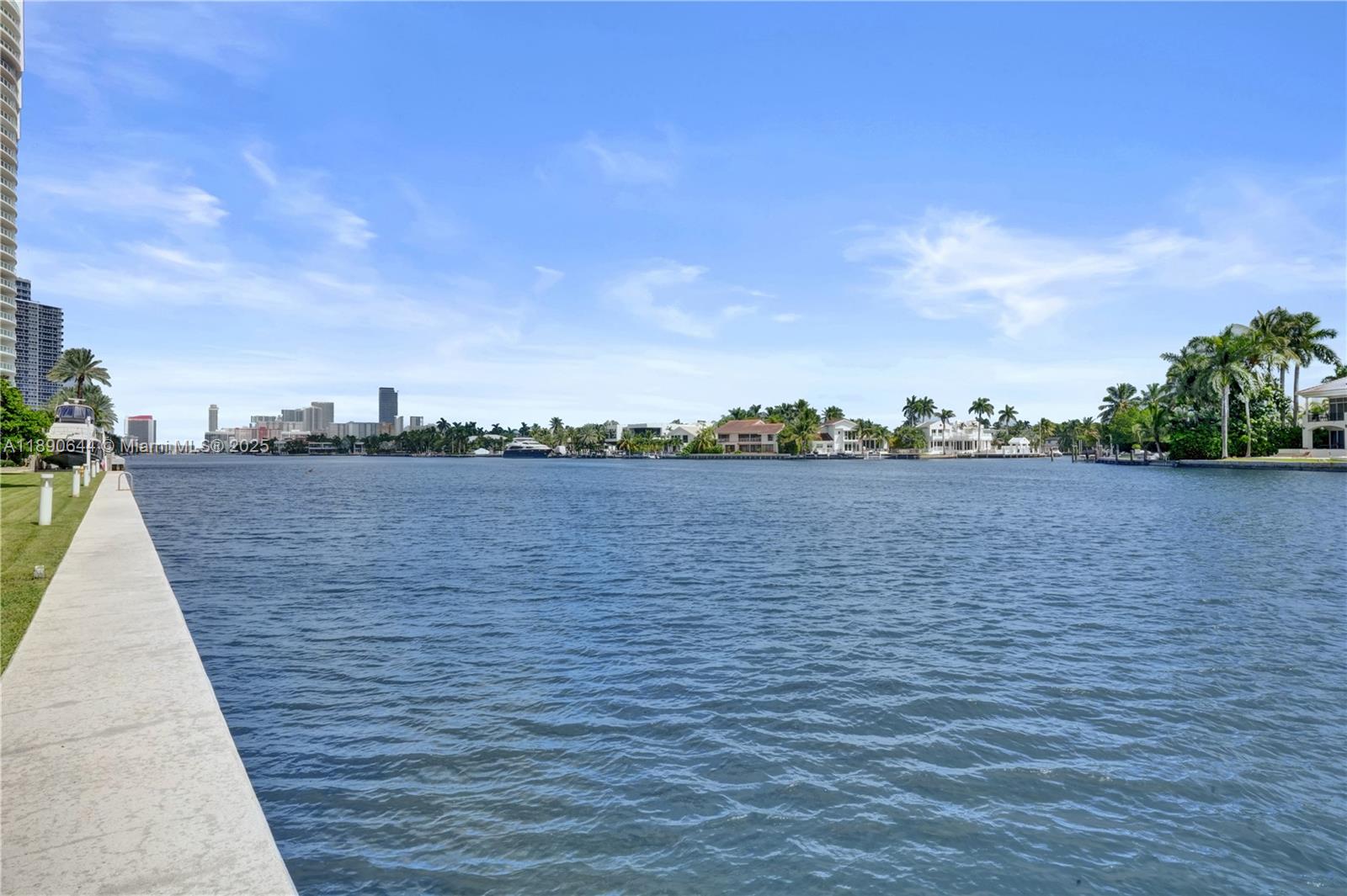 Photo of 20191 Country Club Dr  #2606, Aventura, Florida, 33180 - 