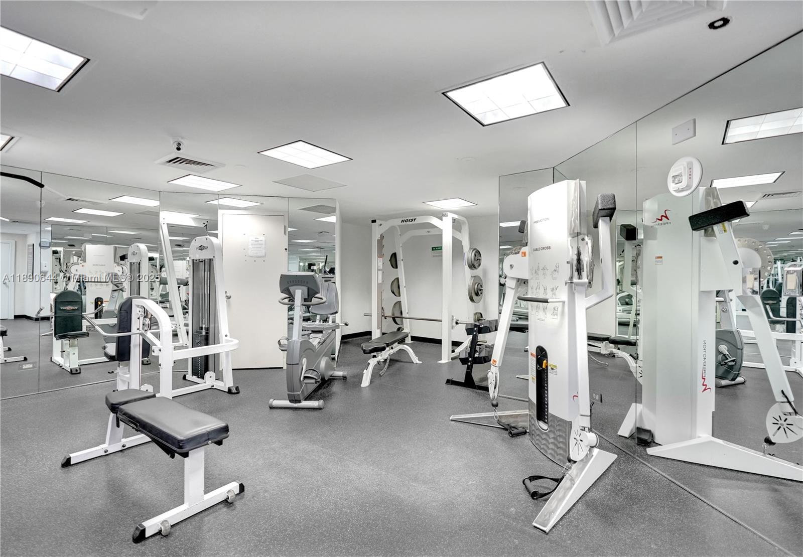 Photo of 20191 Country Club Dr  #2606, Aventura, Florida, 33180 - 