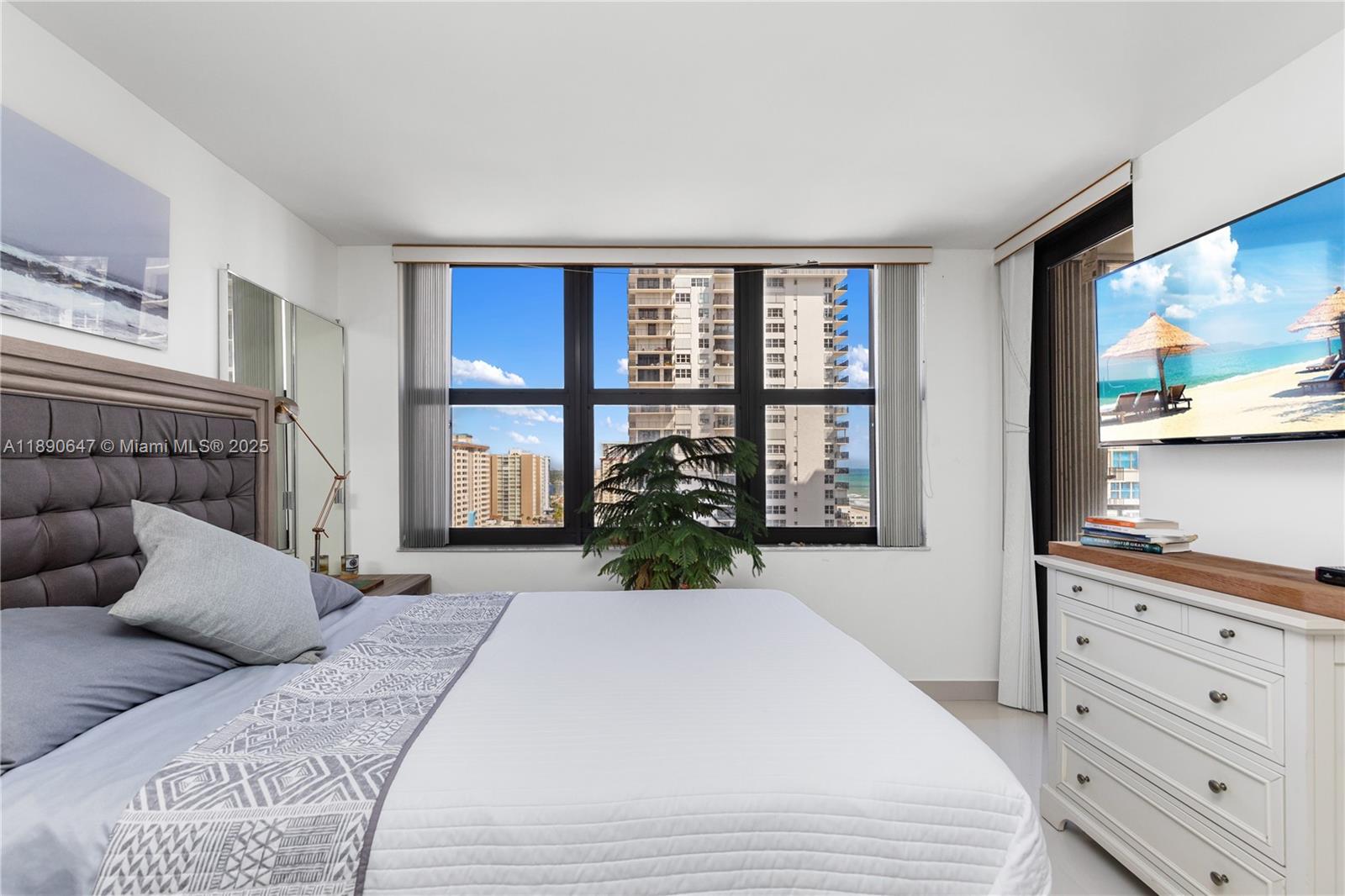 Photo of 2401 Ocean Dr  #1405, Hollywood, Florida, 33019 -