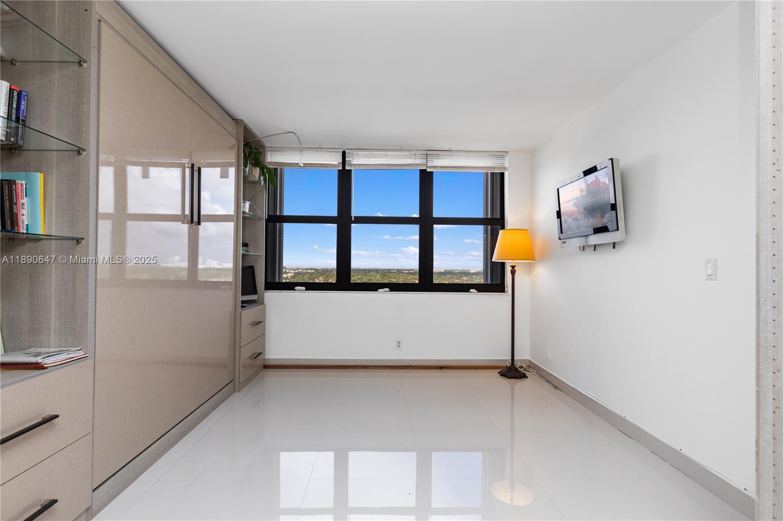 Photo of 2401 Ocean Dr  #1405, Hollywood, Florida, 33019 -