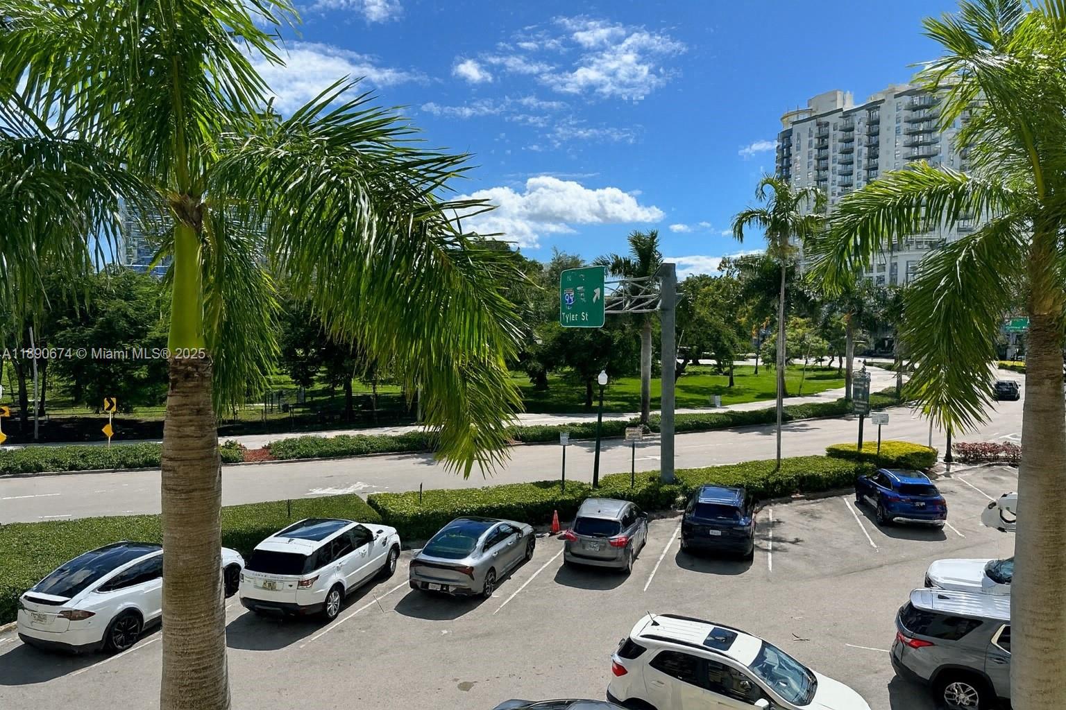 Photo of 1830 Radius Dr  #308, Hollywood, Florida, 33020 - 