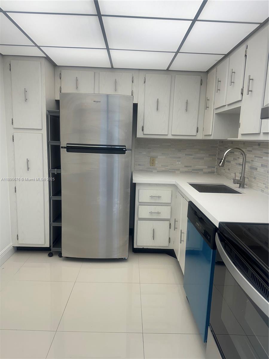 Photo of 20335 Country Club Dr  #1701, Aventura, Florida, 33180 - 