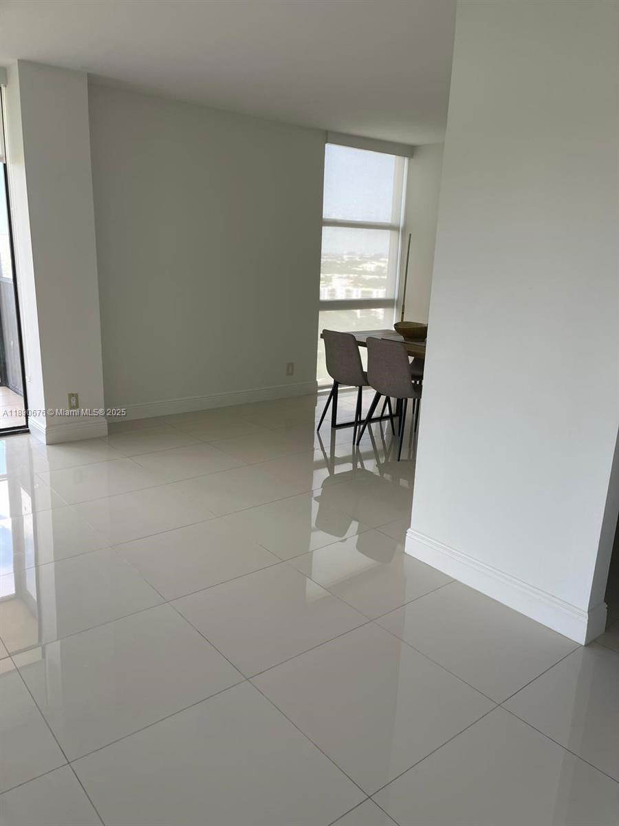 Photo of 20335 Country Club Dr  #1701, Aventura, Florida, 33180 - 