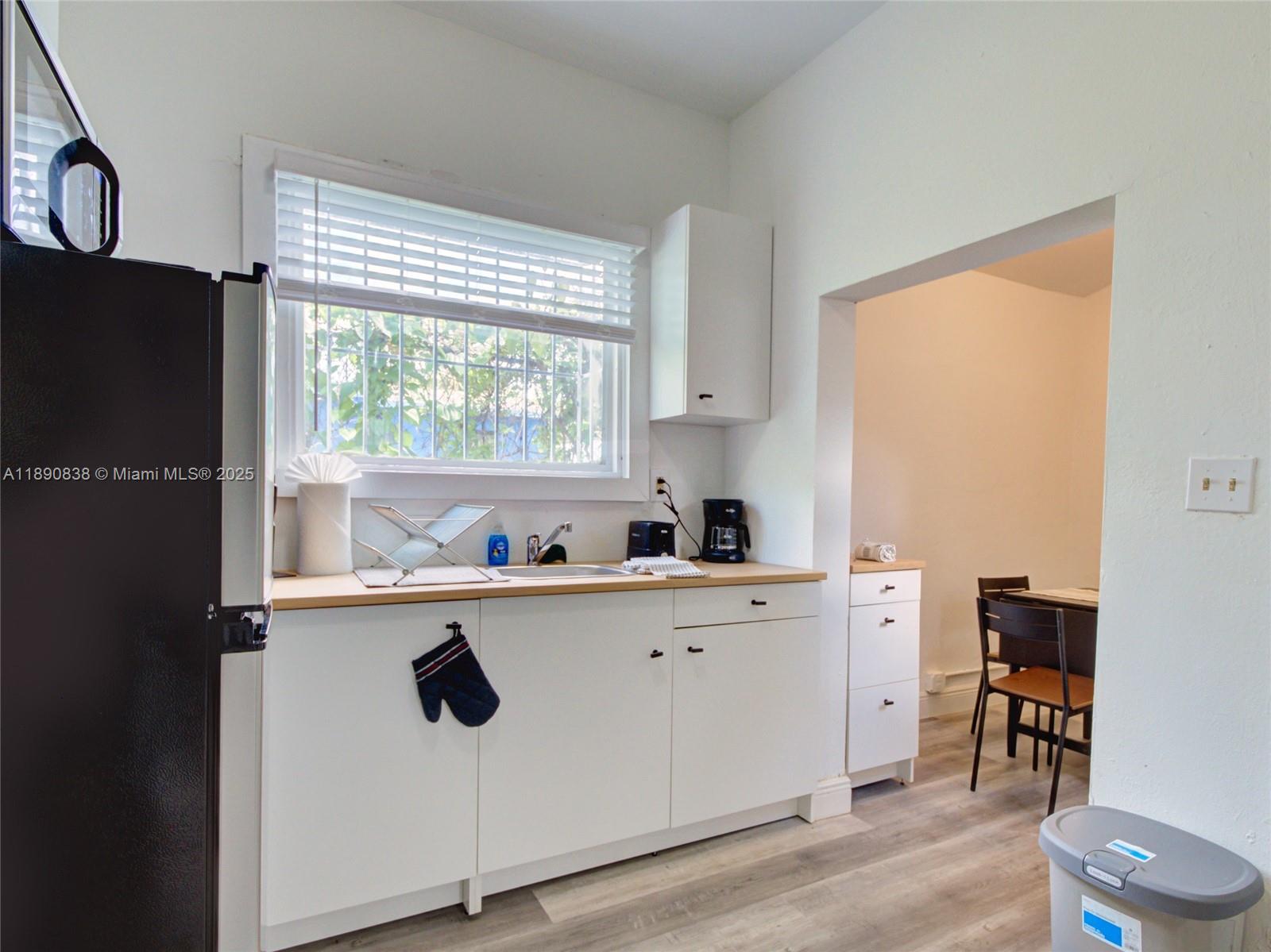 See details 1845 5 / 3 1629 sq. ft. $ 2025-10-06 0 Photo