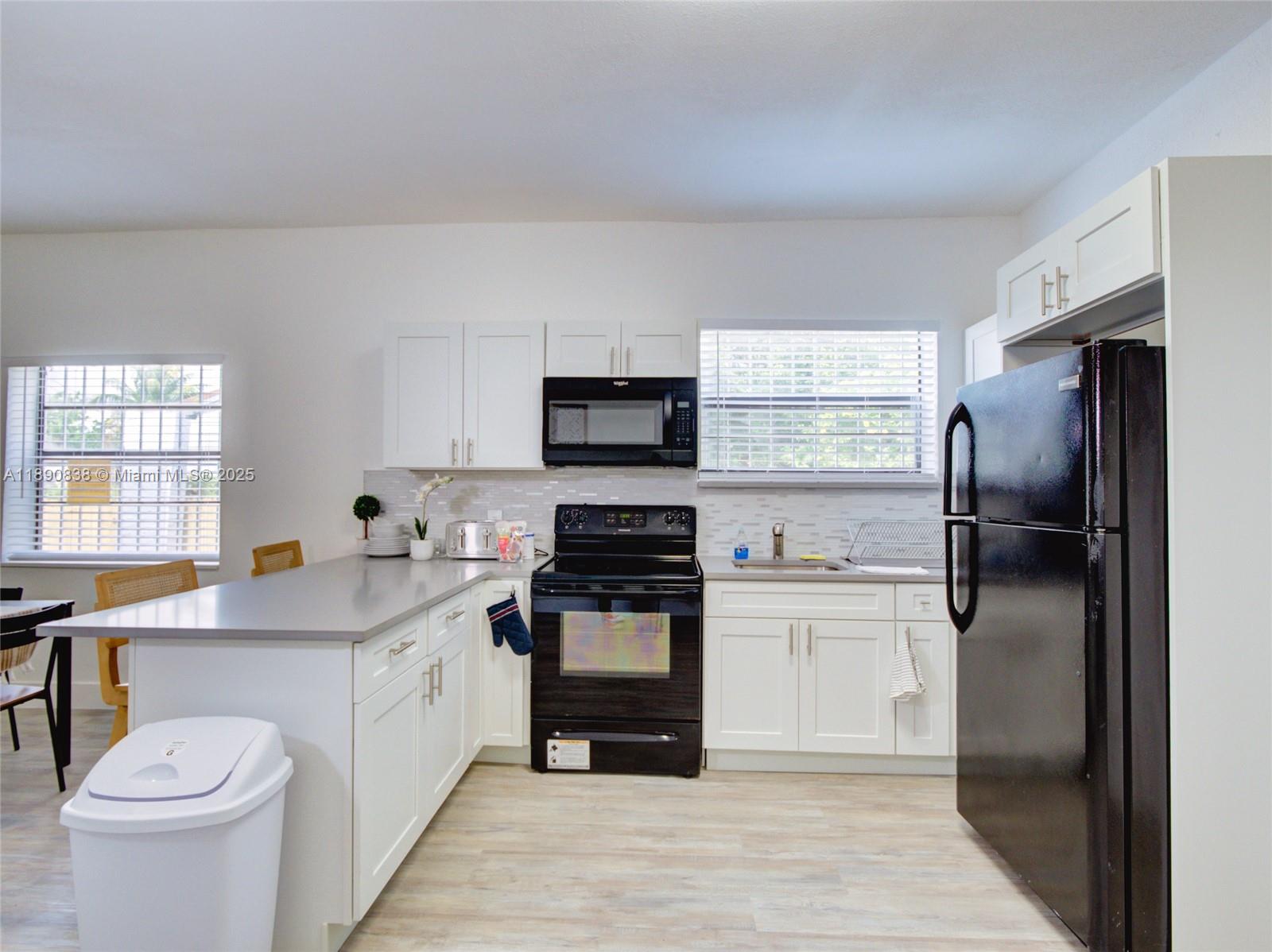 See details 1845 5 / 3 1629 sq. ft. $ 2025-10-06 0 Photo
